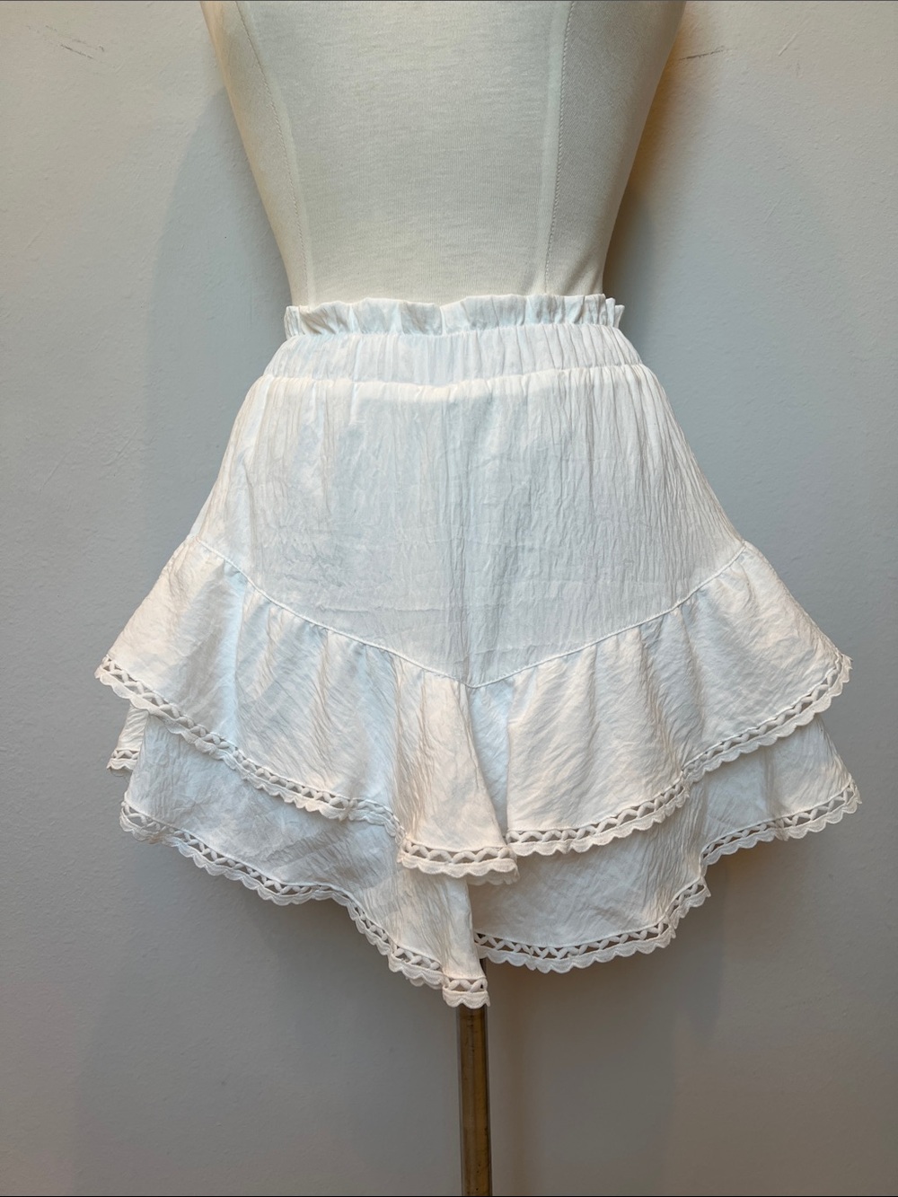 White Tiered Ruffle Mini Skort